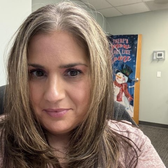 Meet your Posher, Alison - Picture 1 of 1